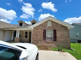 1659 Quazar Rd in Tallahassee, FL - Building Photo