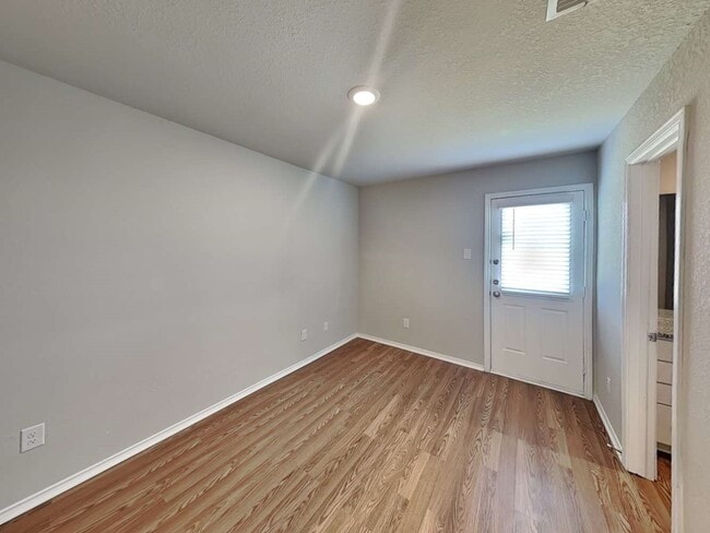 property at 5406 Verdugos Pl