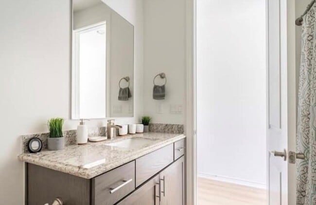 3231 Real St in Houston, TX - Building Photo - Building Photo