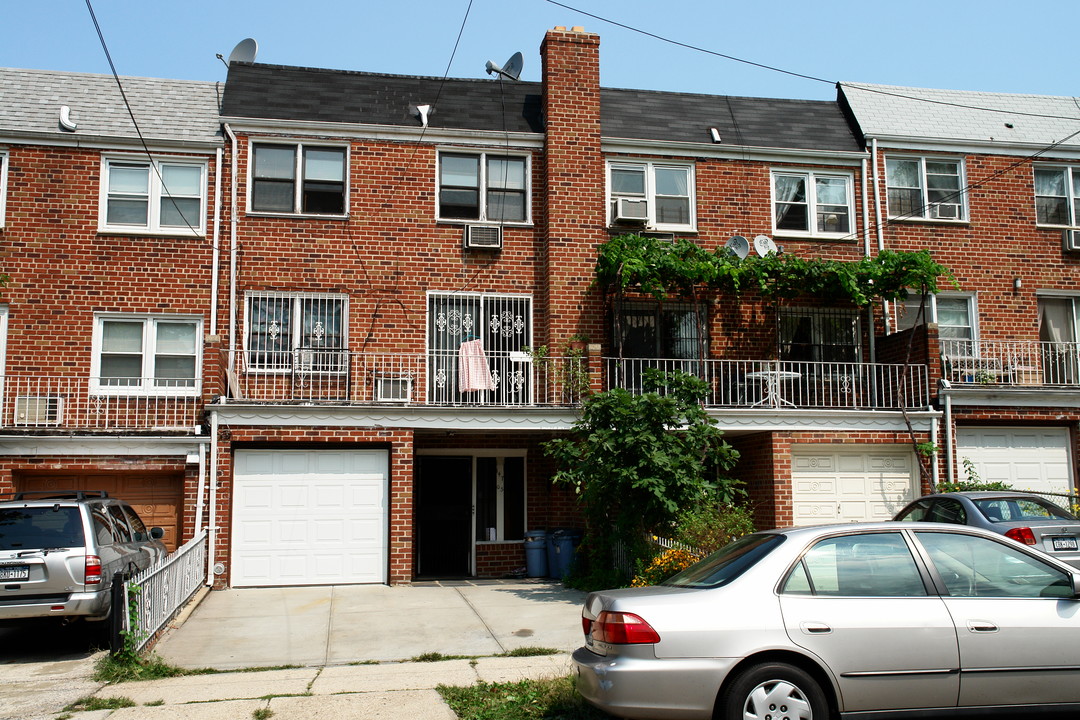 14705-14507 38th Ave in Flushing, NY - Building Photo