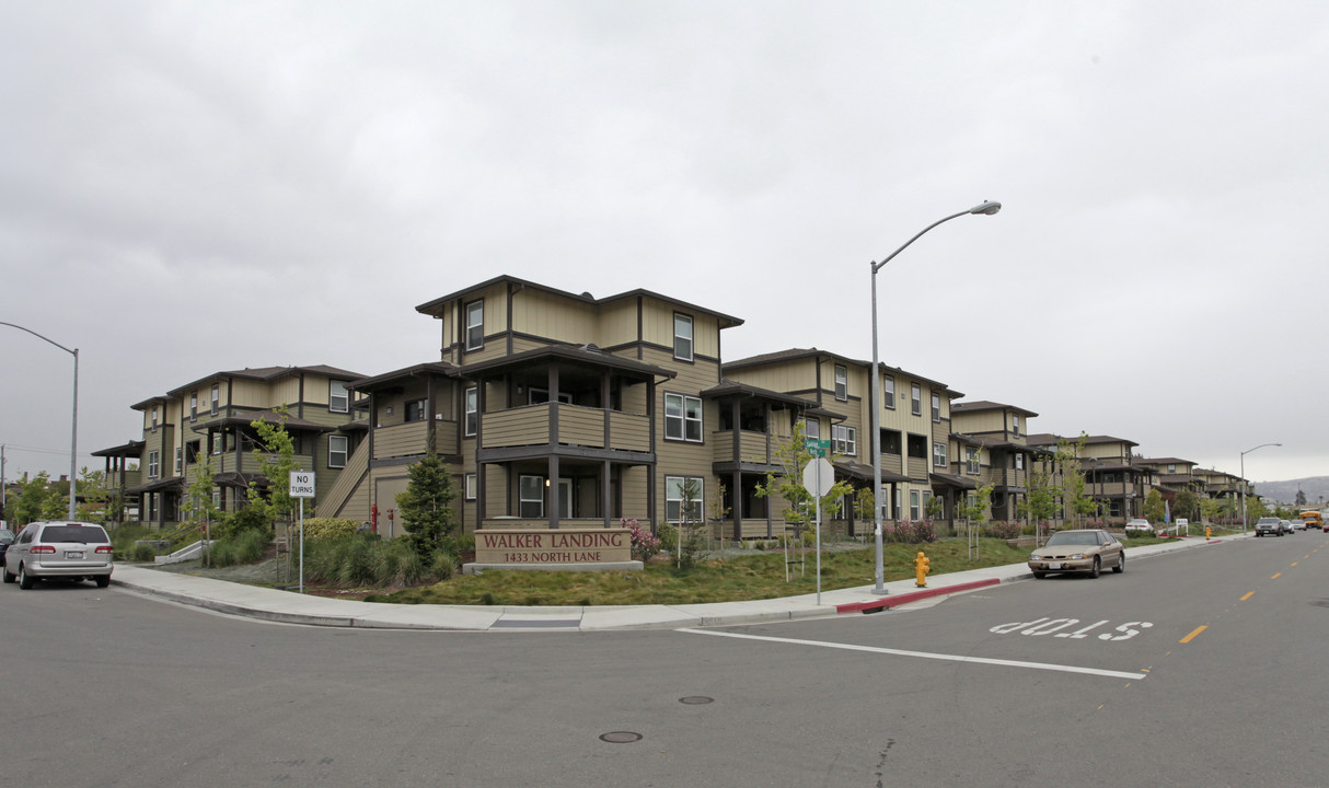 Walker Landing in Hayward, CA - Building Photo