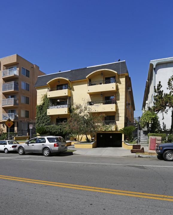 439 S Hobart Blvd in Los Angeles, CA - Foto de edificio