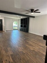 120 Lakeway Dr in Benbrook, TX - Building Photo - Building Photo