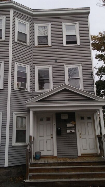 8 Palfrey St in Boston, MA - Building Photo