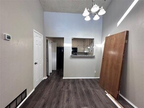 1110 Lynn St in Weatherford, TX - Building Photo - Building Photo