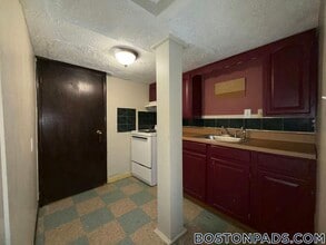 31 Seattle St in Boston, MA - Building Photo - Building Photo