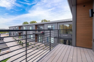 Boatworks Flats in Oshkosh, WI - Building Photo