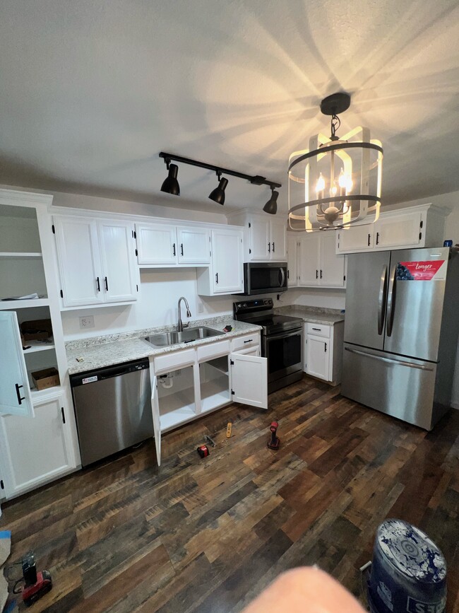 property at 307 W Alice Ave