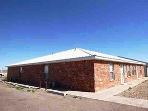 129 Townsgate Plaza in Clovis, NM - Building Photo - Building Photo
