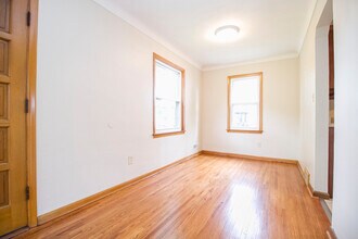 320 Somerset St in Toledo, OH - Building Photo - Building Photo