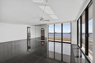 5540 N Ocean Dr in Riviera Beach, FL - Building Photo - Building Photo