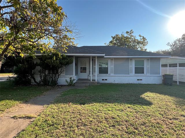 2021 N Crockett St in Sherman, TX - Building Photo