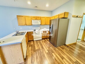 6808 Meadow Grass Ln S in Cottage Grove, MN - Building Photo - Building Photo
