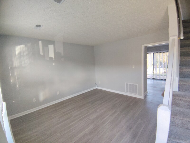 4 Ferguson Dr in Lynchburg, VA - Building Photo