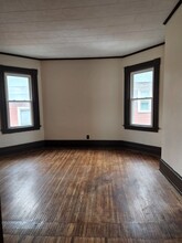 381 Glenwood Ave, Unit Upstairs in Rochester, NY - Building Photo - Building Photo