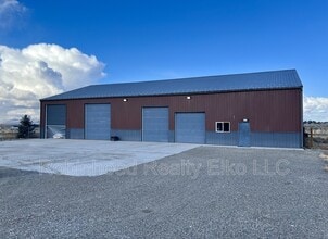 844 1 Eye Dr in Spring Creek, NV - Building Photo - Building Photo