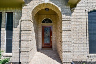 10018 Park Meadow Dr in Houston, TX - Building Photo - Building Photo