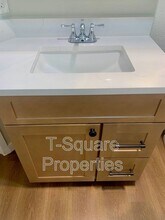 8226 126th Ave NE in Kirkland, WA - Building Photo - Building Photo