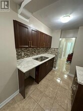 180-180 Markham Rd in Toronto, ON - Building Photo - Building Photo