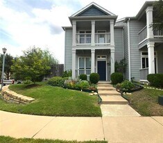 10736 Traymore Dr in Fort Worth, TX - Building Photo