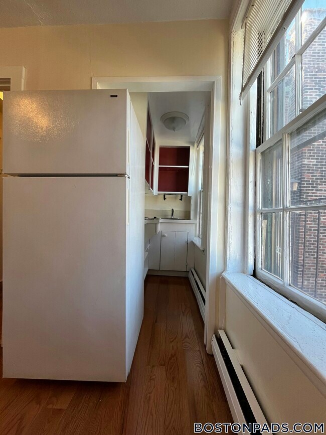 41 Anderson St, Unit 4-2 in Boston, MA - Building Photo - Building Photo