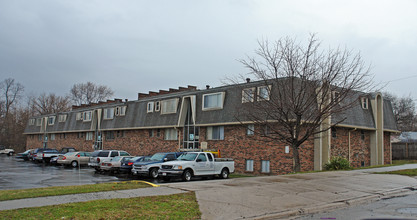 Greene Ridge Court Apartments in Xenia, OH - Building Photo - Building Photo