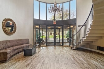 190 S Wood Dale Rd in Wood Dale, IL - Building Photo - Building Photo