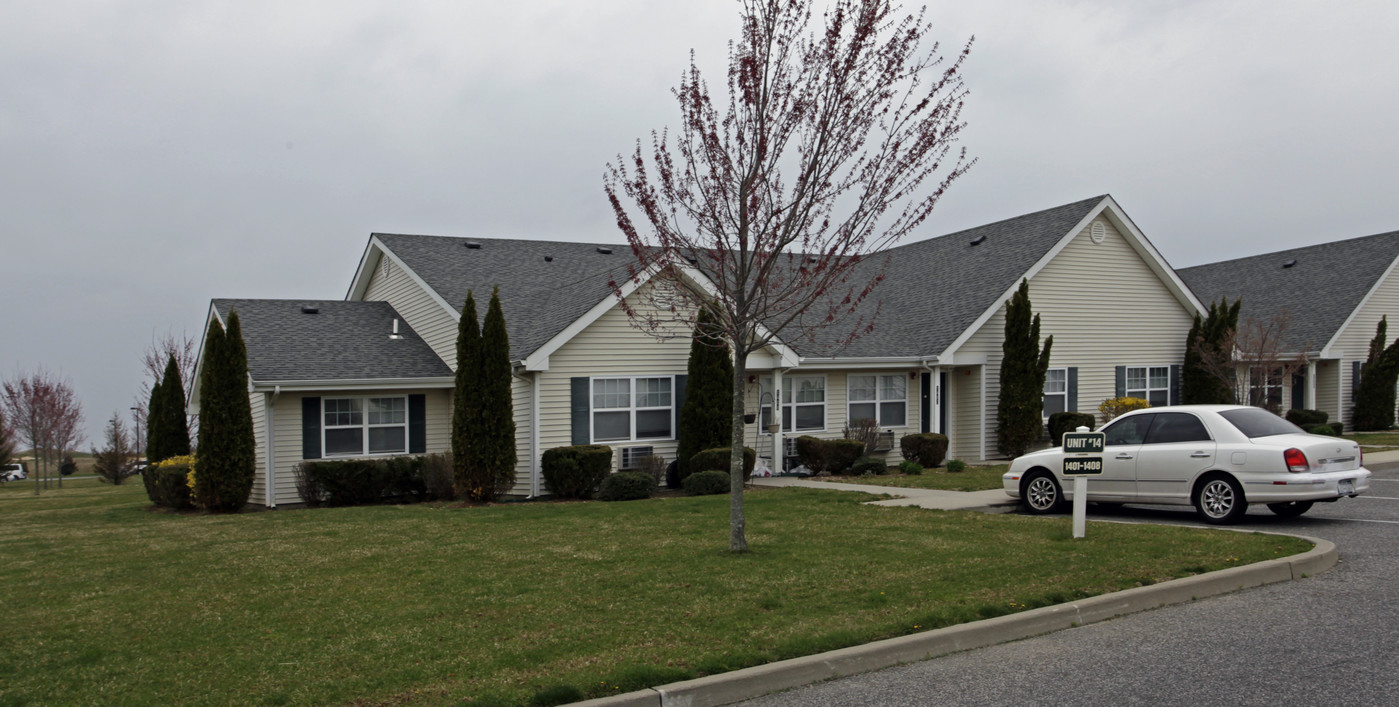 John Wesley Village III in Riverhead, NY - Building Photo