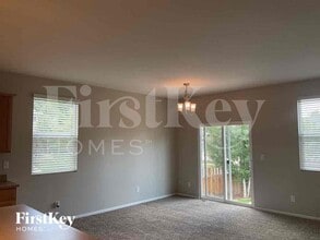 274 Iron St in Lochbuie, CO - Building Photo - Building Photo