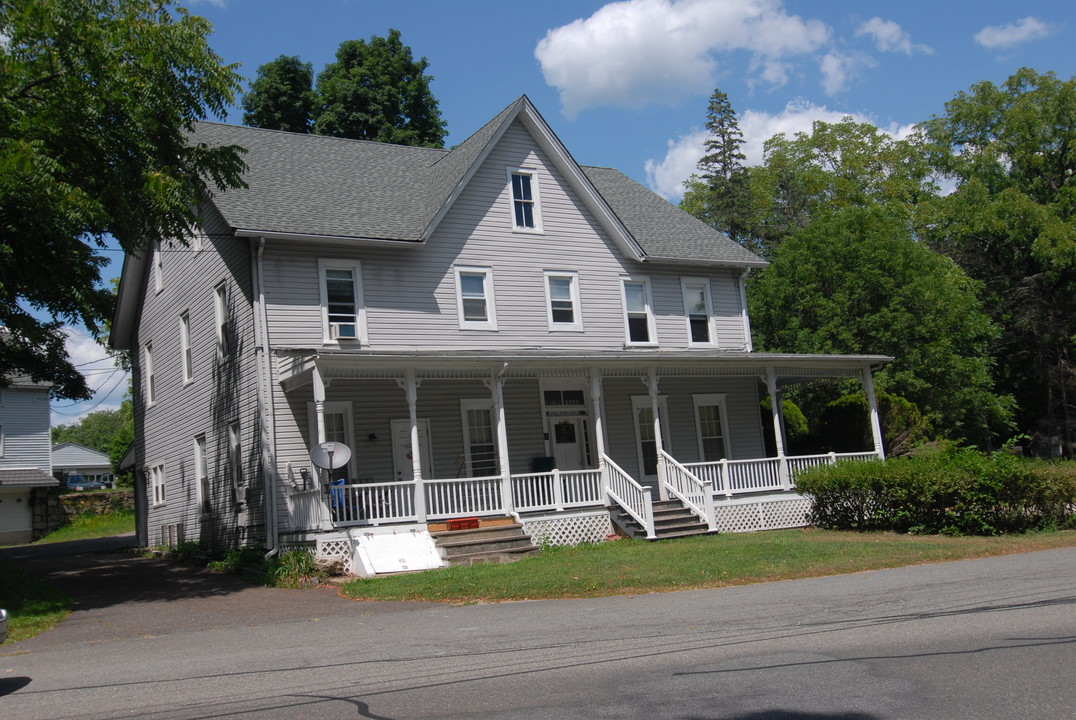 2 Church Rd in Fredon, NJ - Foto de edificio