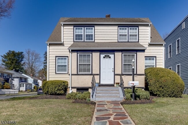 property at 74 Caldwell Pl