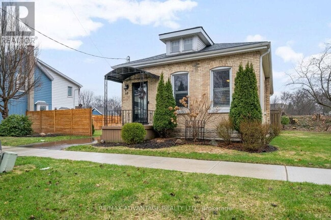 68 Cavendish Crescent in London, ON - Building Photo - Building Photo