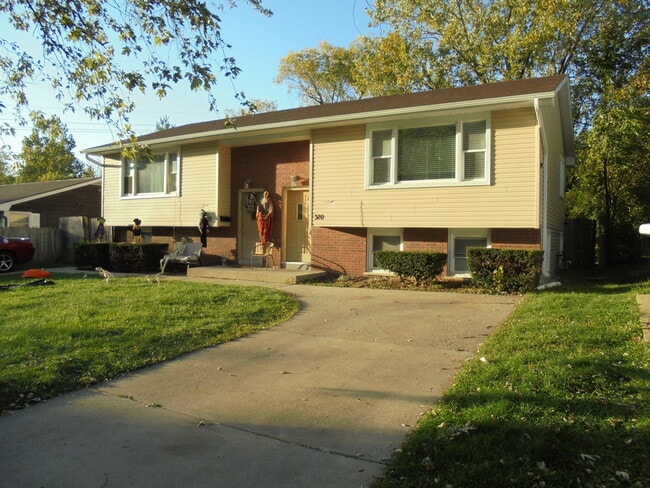 property at 320 Pine Ave