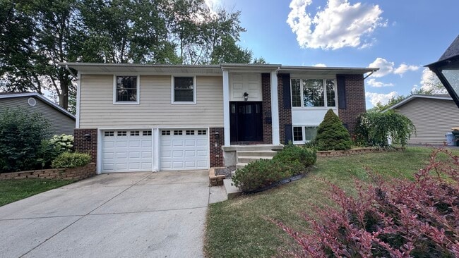 property at 4130 N Firestone Dr