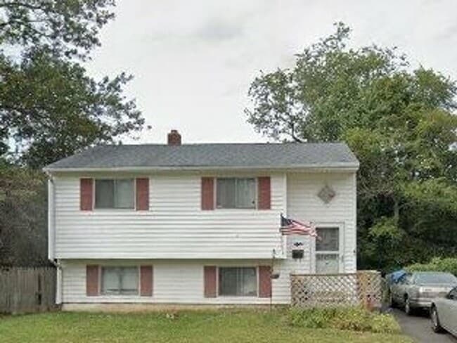 property at 17 W Balbach Ave