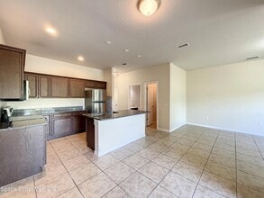 3728 Chambers Ln in Cocoa, FL - Building Photo - Building Photo