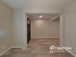 11668 Bakersfield Pass in San Antonio, TX - Building Photo - Building Photo