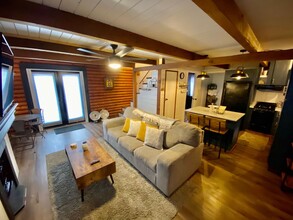 3780 Alder Ave in South Lake Tahoe, CA - Building Photo - Building Photo