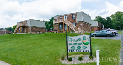 Pleasant Hills Apartments in Elizabethtown, KY - Foto de edificio - Building Photo