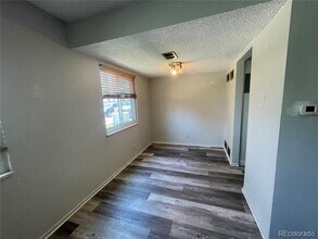 1225 S Oneida St in Denver, CO - Foto de edificio - Building Photo