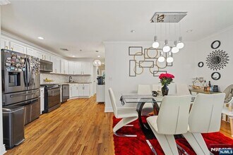 16 68th St in Guttenberg, NJ - Building Photo - Building Photo