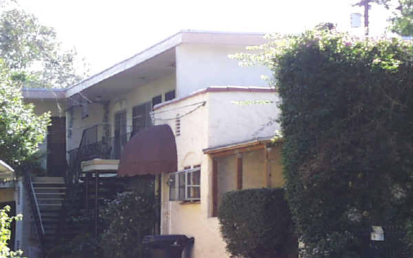 11216 Hortense St in North Hollywood, CA - Building Photo - Building Photo