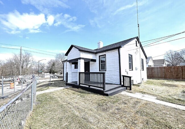 3601 English Ave in Indianapolis, IN - Building Photo - Building Photo
