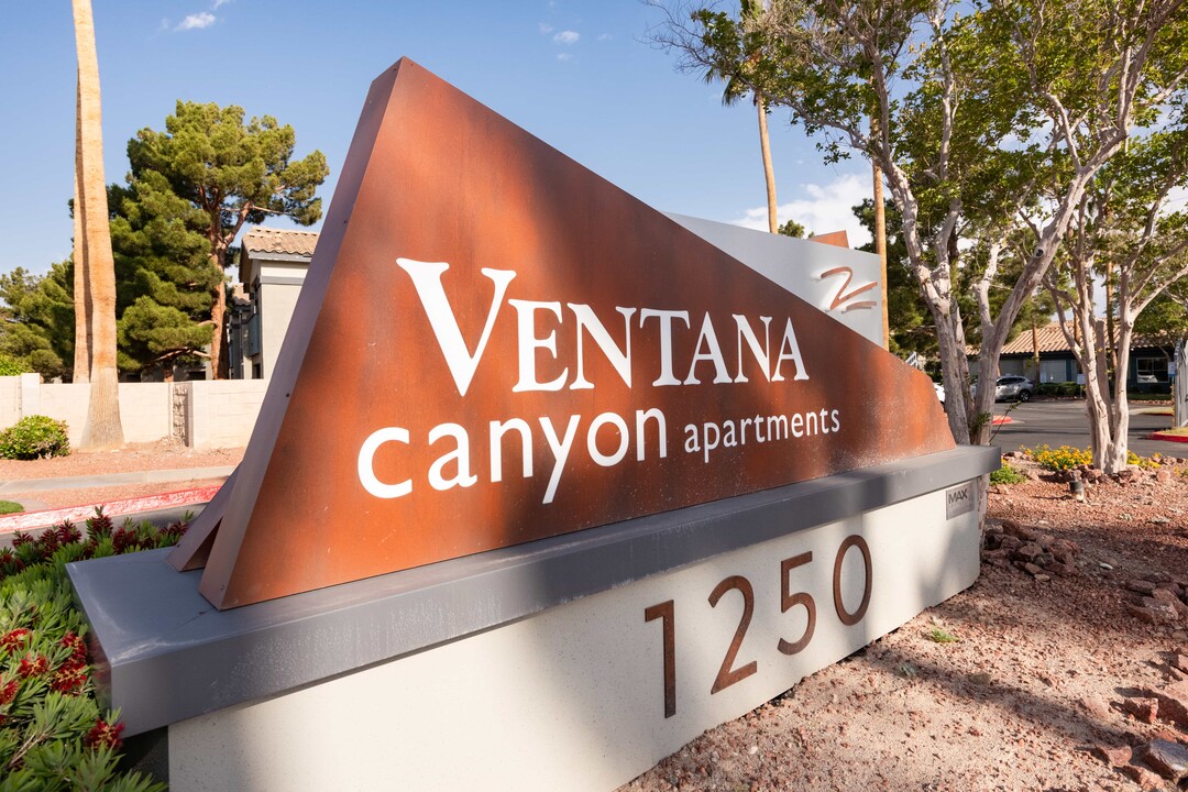 Ventana Canyon Apartments in Henderson, NV - Building Photo