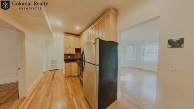 73 Thatcher St in Brookline, MA - Building Photo - Building Photo