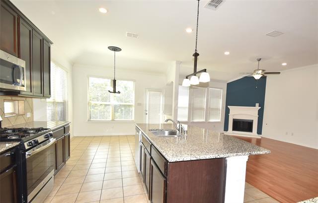 property at 2113 Washington Park Way