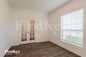 7406 Keechi Pl in Mont Belvieu, TX - Building Photo - Building Photo