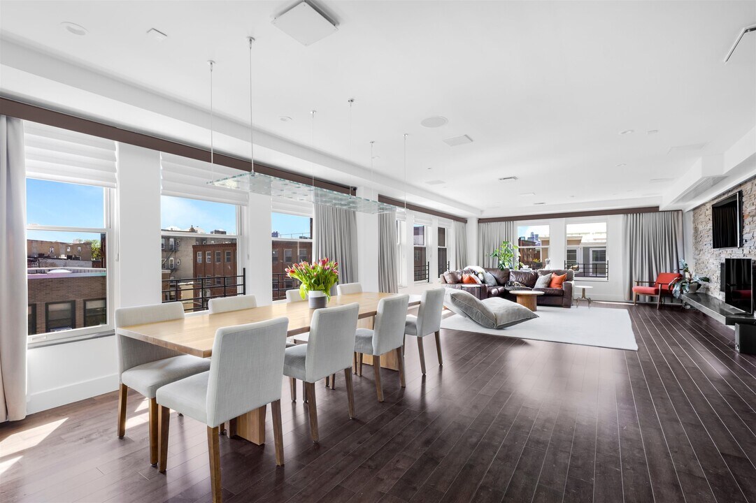 1100 Clinton St in Hoboken, NJ - Foto de edificio