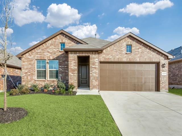 528 Bronze Cir E in Springtown, TX - Building Photo