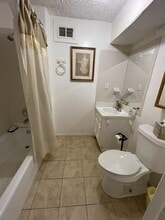 955 Bimini Ln in Forest Park, GA - Building Photo - Building Photo